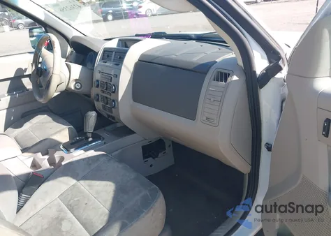 2011 Ford Escape Xlt из США, поврежденный, VIN 1FMCU0D77BKB92805